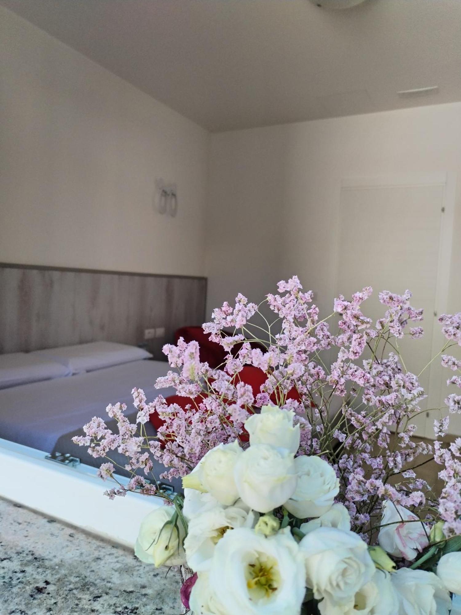 Arcobaleno Rooms Mestre-Venezia Экстерьер фото